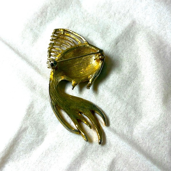 Fish brooches - Picture 2 of 5